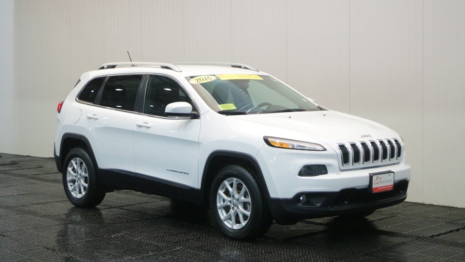 Pre-owned 2016 Jeep Cherokee Latitude Sport Utility In Braintree # 